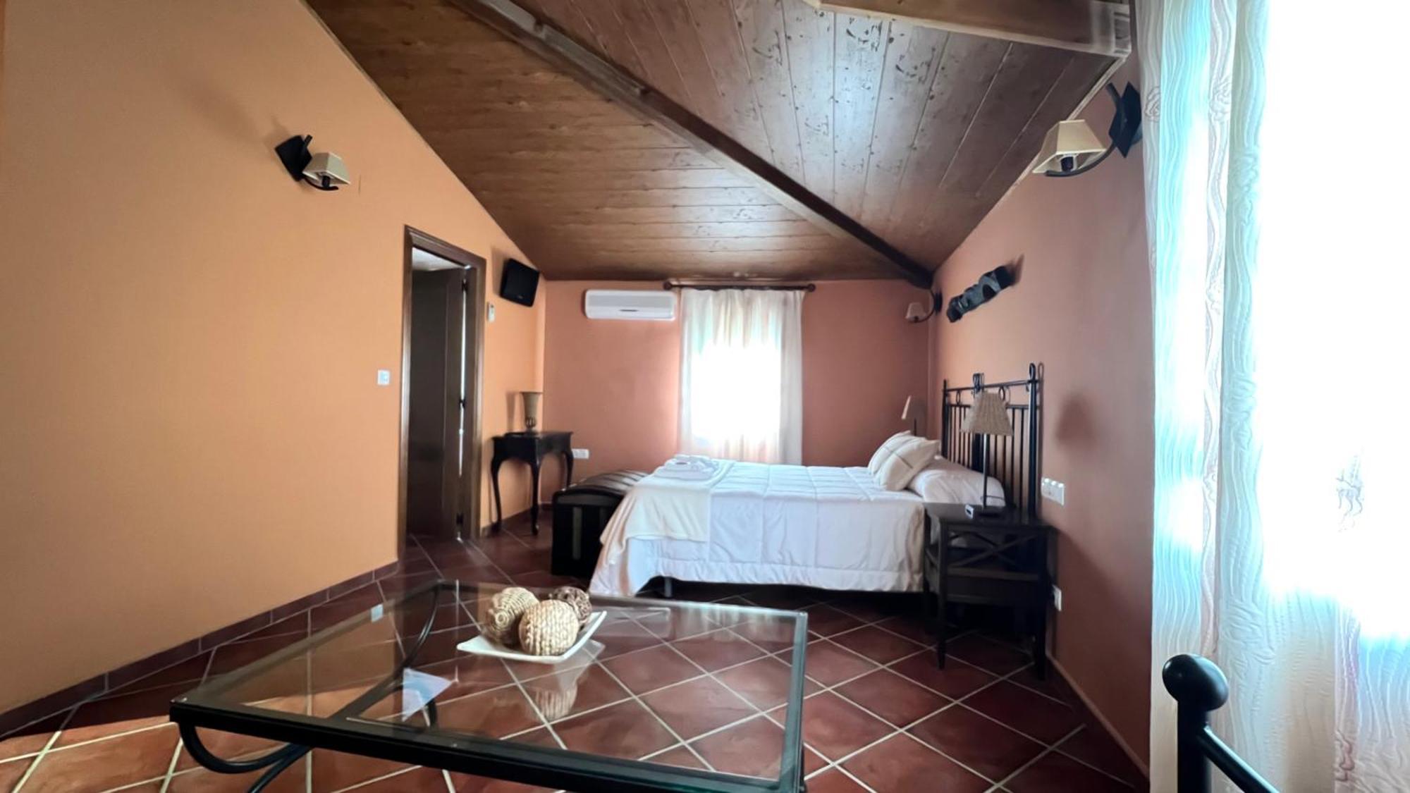 Casa Rural Piedras De Benquerencia Bagian luar foto